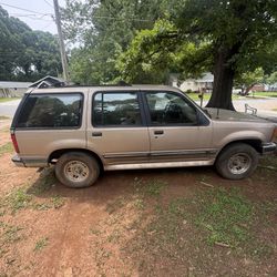 1994 Ford Explorer