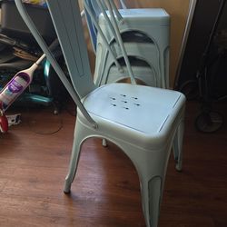Light Blue Metal Chairs Never Used Set Of 4