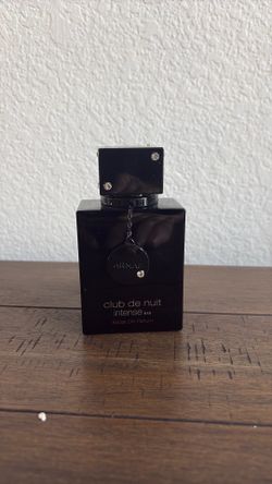 Club De Nuit intense man extrait