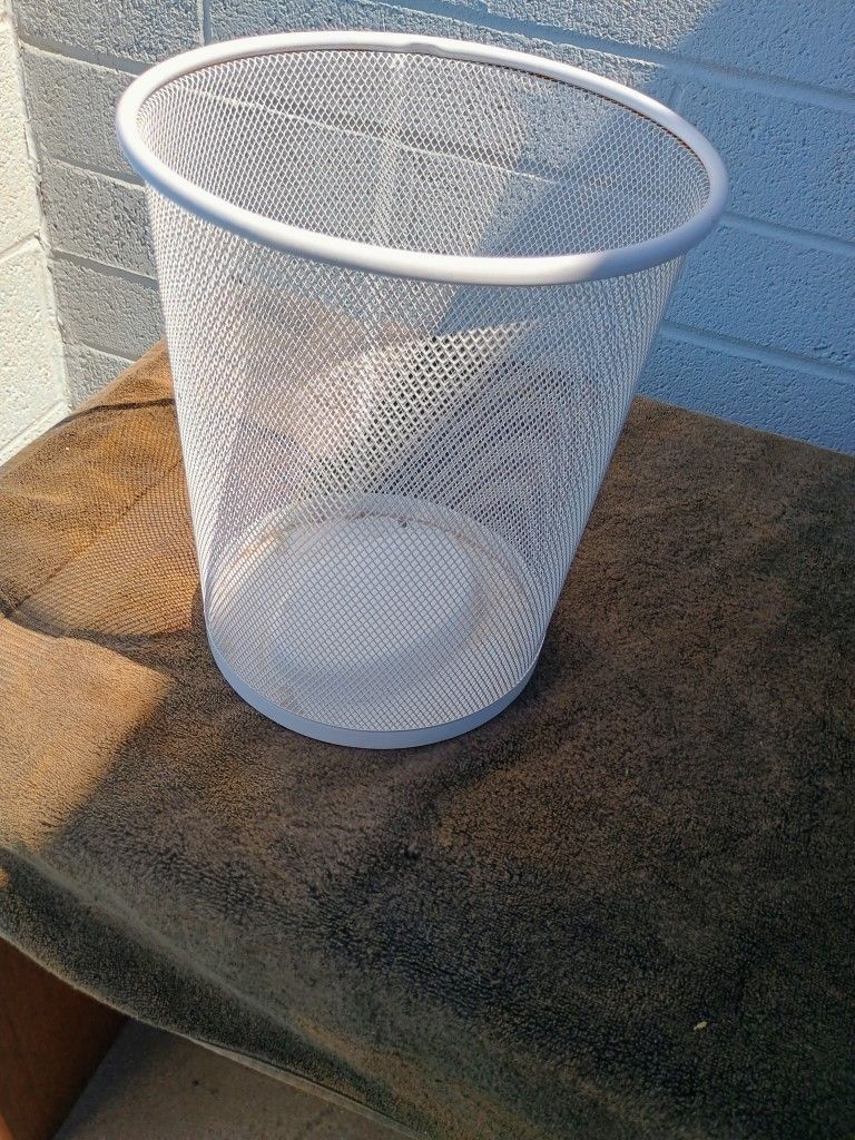 Small Metal Trash Can For Office