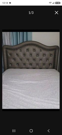 Gray Tufted Upholstered Headboard with Nailhead Trim
