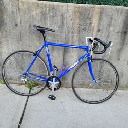 Trek 1000 16 speed road bike