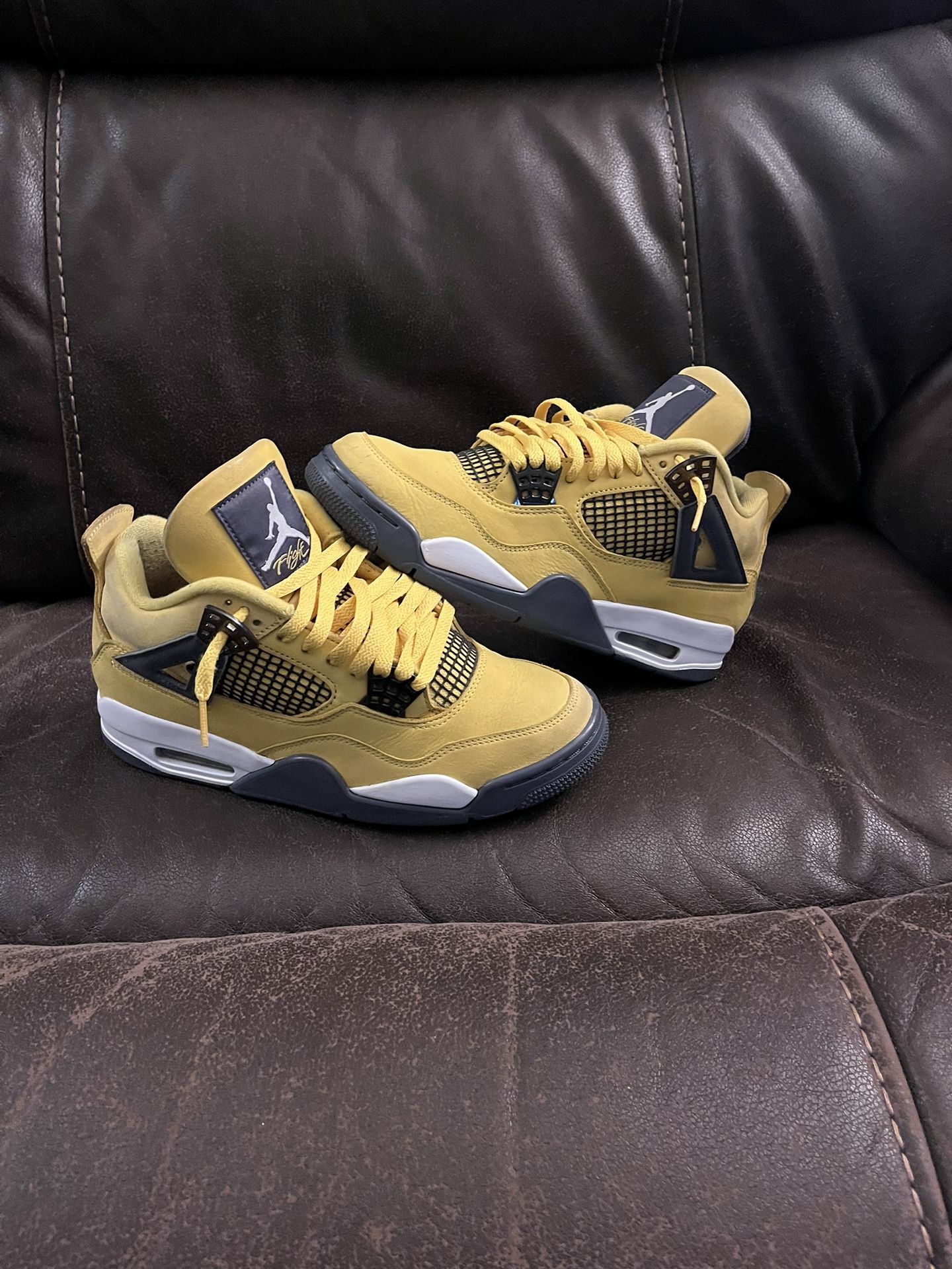 jordan 4 lightnings