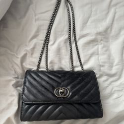 Black On Black Purse With Chain. 