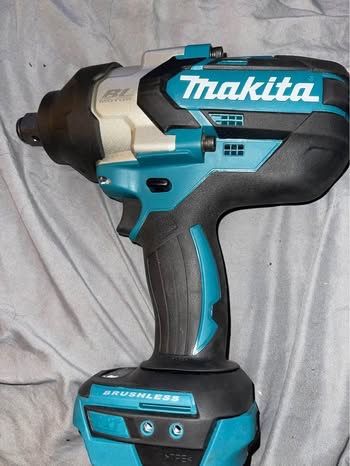 Makita 3/4 in Impact Wrench