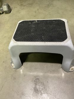 Step bench