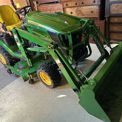 John Deere 1025R Bucket Loader Diesel Tractor Mower