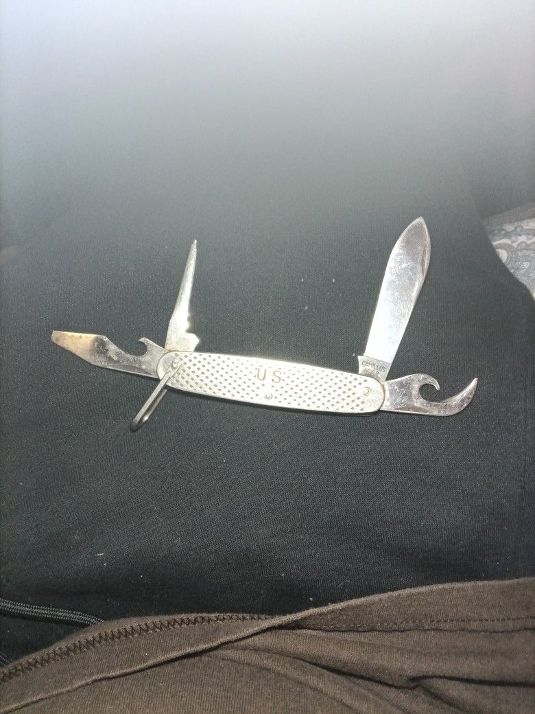 Antique Knife 1959 Navy