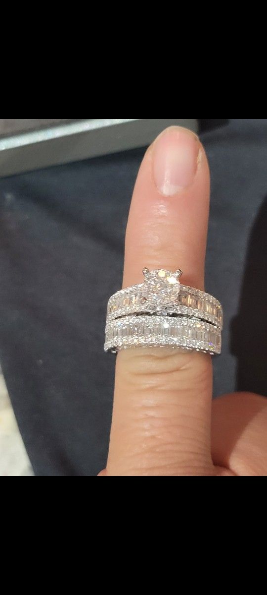 C.D.PEACOCK WOMENS DIAMONDS BRIDAL SET