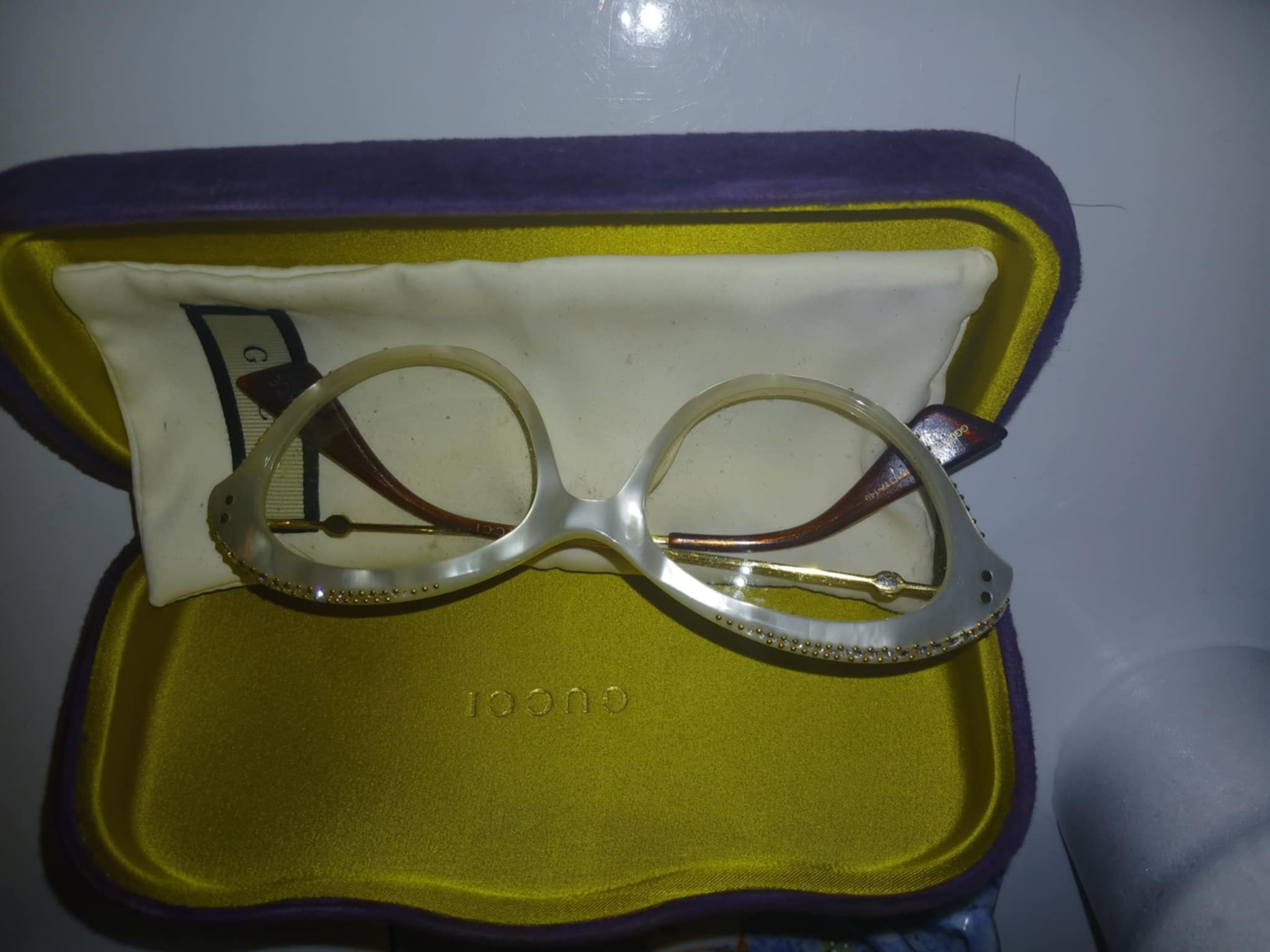 GUCCI GLASSES GG02150 CRYSTAL EMBELLISHED CAT EYE DETAIL $690