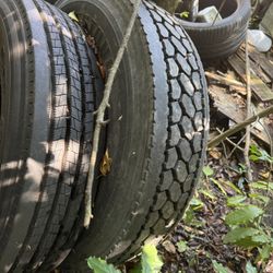 Semi Truck Tires 