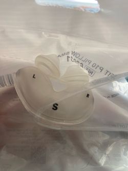 CPAP nasal pillows