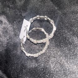 Earings 