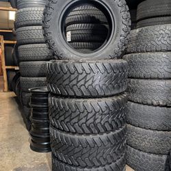 33x12.50R18LT
Atturo $550 