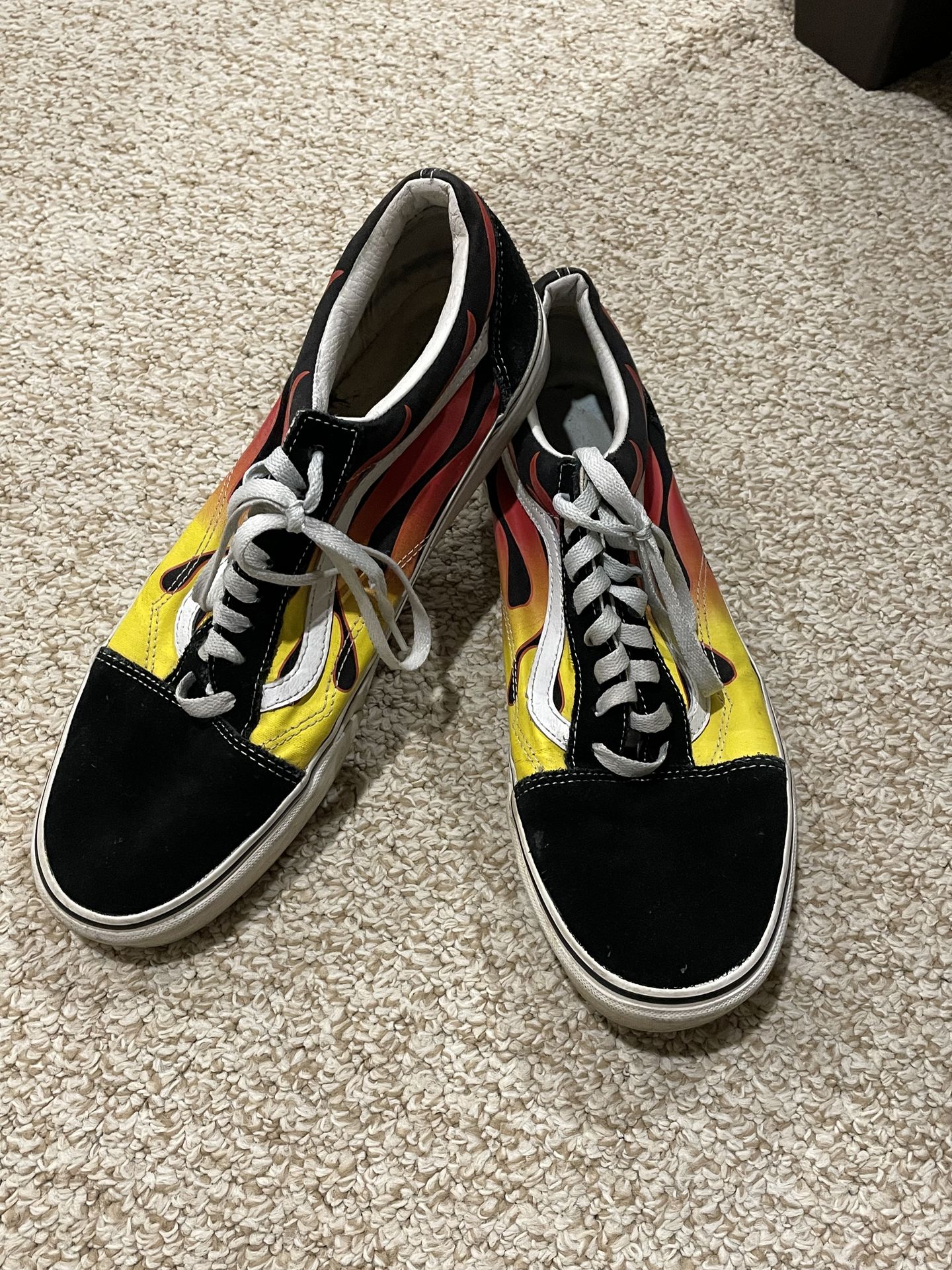 Vans Fire design