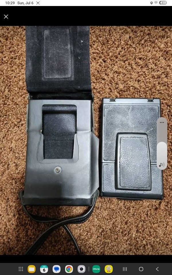 Vintage Polaroid SX-70 Land Camera with case