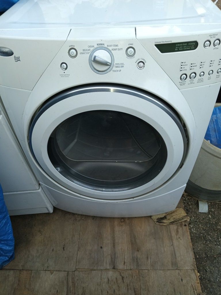 Whirlpool Duet Large Capacity Dryer