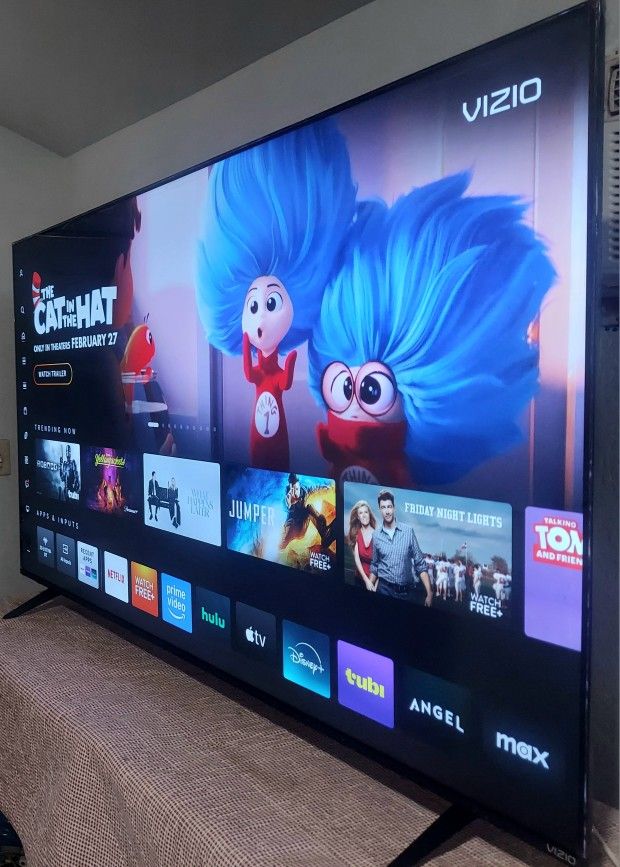 SMART  CAST  TV  VIZIO  65"  4K  VIVID  DLED  HDR10   DOLBY   VISION  FULL  UHD  2160p⛔️ (NEGOTIABLE ) ⛔️FREE   DELIVERY⛔️