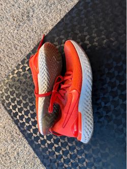 Nike epic react flying 2 chile red 11.5