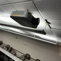 4K Laser Projector W/ Mount And Screen