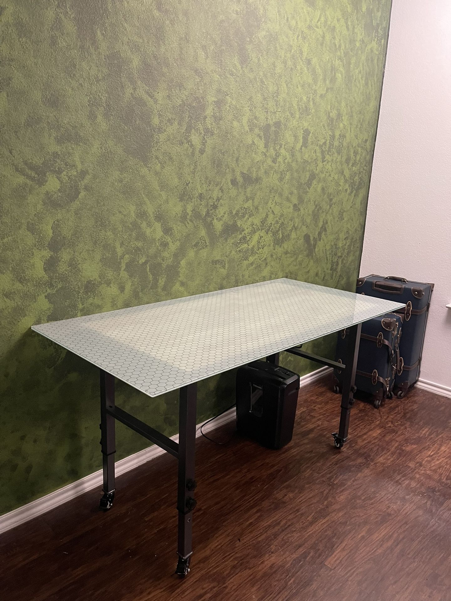 Desk With Hex Printed Glass Top 