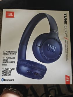 JBL Tune 530BT Wireless Headphones Blue