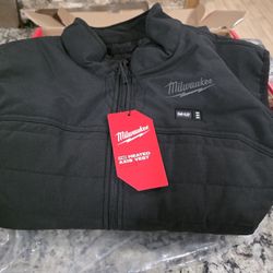 Men's X-Large M12 12-Volt Lithium-Ion Cordless Axis Black Heated Vest (Vest Only)