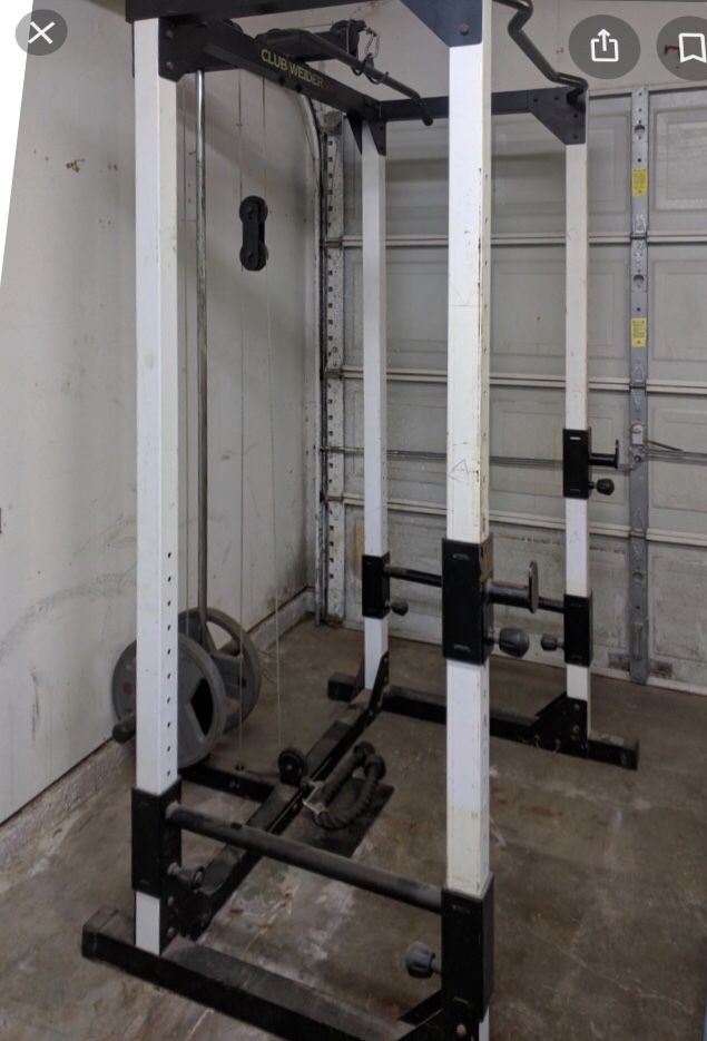 Club Weider 560. Cage and Bench for Sale in Las Vegas, NV OfferUp