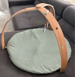 Wooden Baby Play Gym with Round Mat