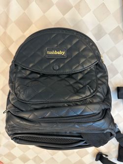 Tushbaby Quilted Black WITH Snug attachment