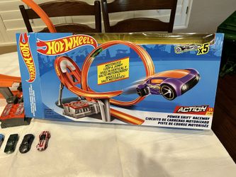 Hot Wheels Power Shift Raceway With 5 Cars
