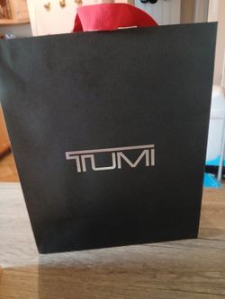 Trumi bag and Gucci  box