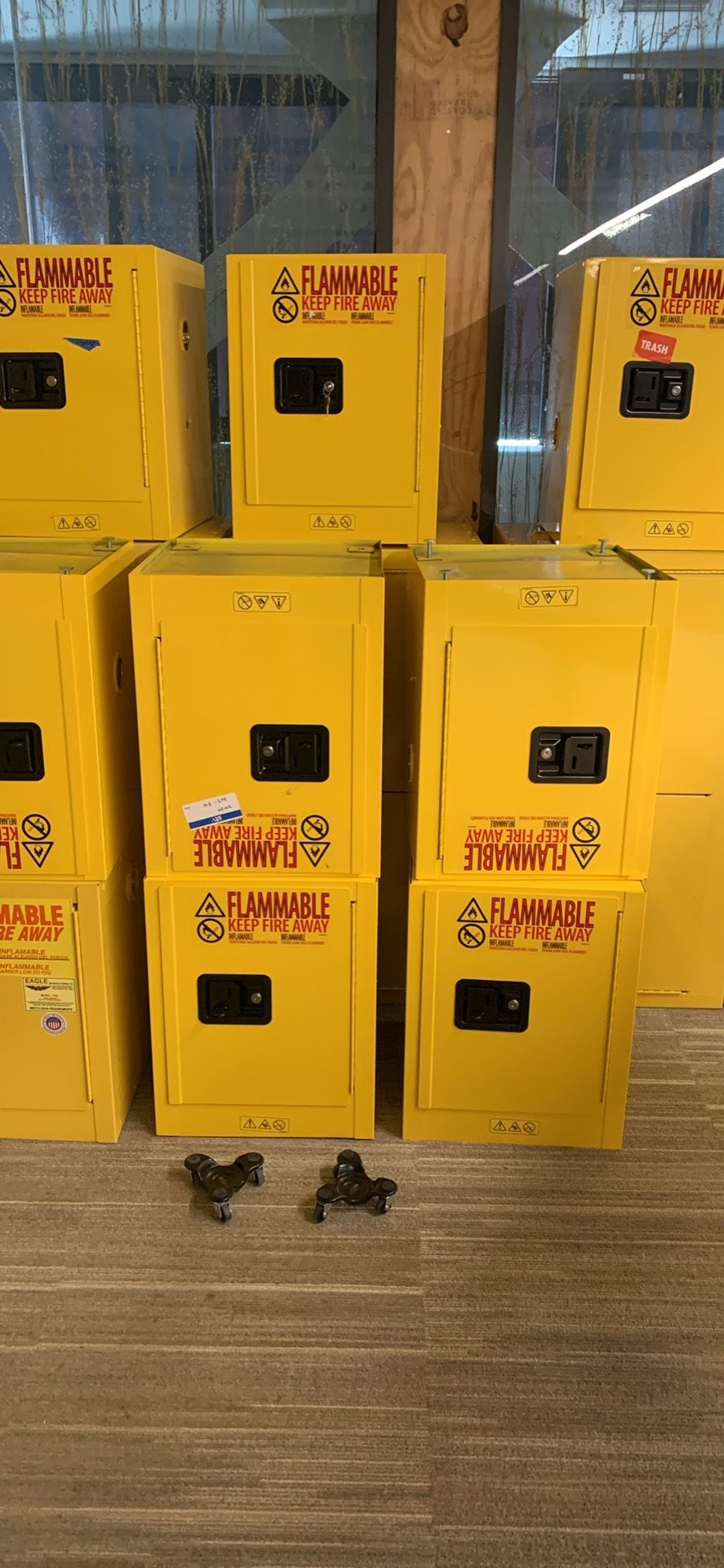 Flammable Cabinet 17x17x21