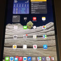 11 Inch iPad Pro (first Gen) 