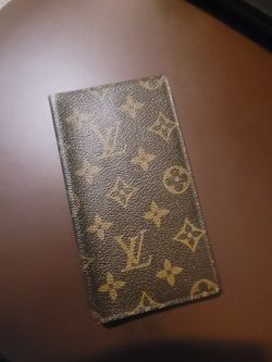 Authentic LOUIS VUITTON Check Book Holder for Sale in Covina