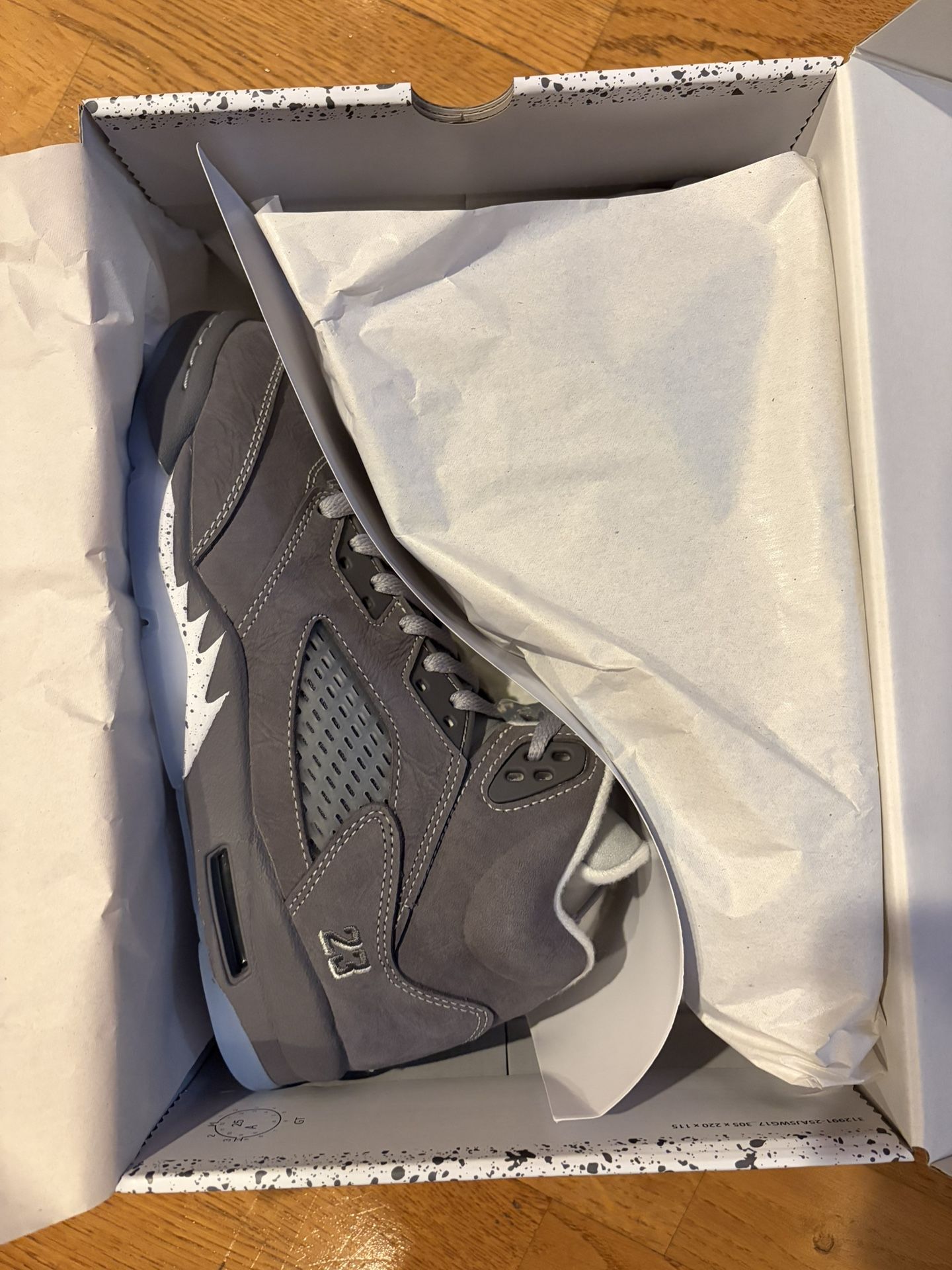 Jordan Retro 5 Wolf Grey