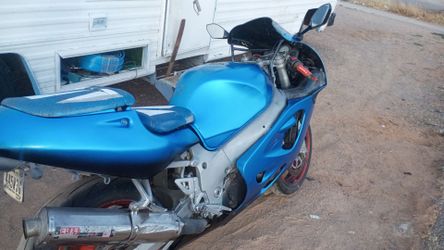 99 gsxr 750 srad