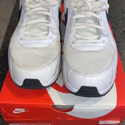 Size 11 Nike Air Max Excee