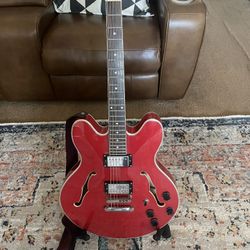 Hollow Body Electric Guitar