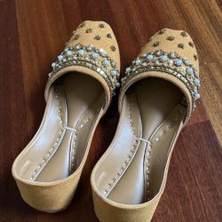 Women’s Flats/ Indian Khussa Size US 6 Women’s 