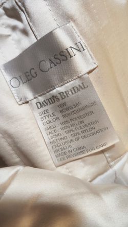 Oleg Cassini Wedding Dress 16W Thumbnail