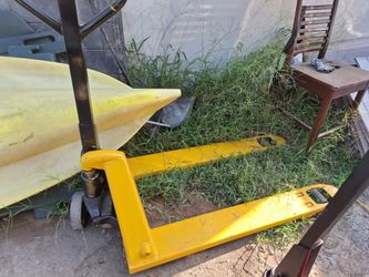 Pallet jack
