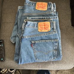 550 Levi’s 