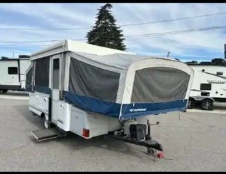 2008 Fleetwood Cheyenne
