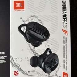 JBL Endurance Race headphones 
