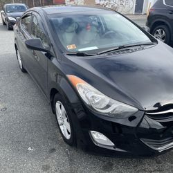 2012 Hyundai Elantra