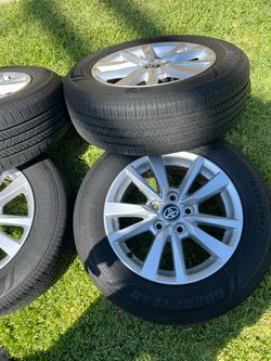 Toyota Camry wheels