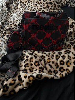 Steve Madden purse