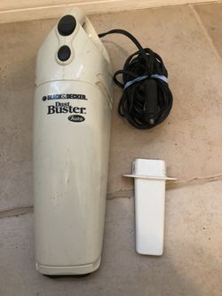 Black & Decker dust buster vacuum 12v