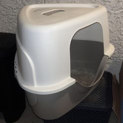 Cat Litter Box